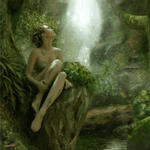 Девушка брюнетка Фейри сидит на дереве в лунном свете; аватарка анимированная 150×150px